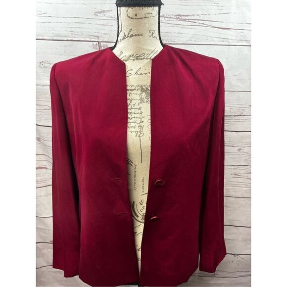 Kasper ASL 8P red suit jacket - shell is 100% silk‎ (#2016) - Picture 1 of 4